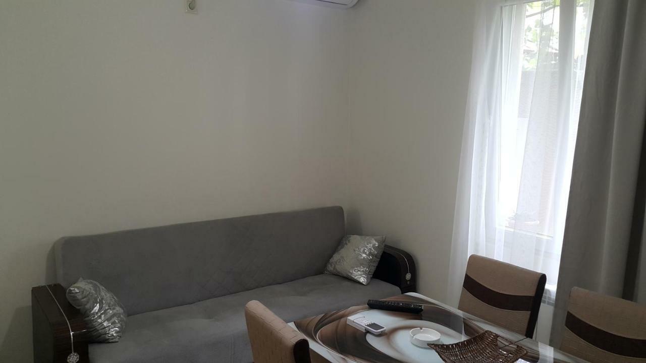 Deme House Apartment บาทูมิ ภายนอก รูปภาพ